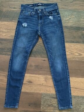 Hollister Dark Wash Super Skinny Jeans with Distressed Detail, Size 26 x 30